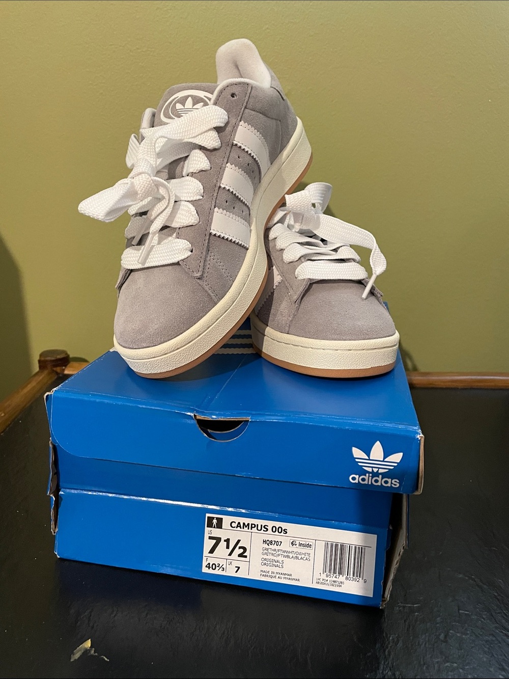 Adidas Men’s Campus Suede Sneakers - Light Gray & White